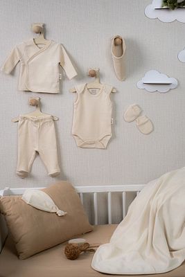 7'li Natural Hastane Çıkış Seti, Sertifikalı %100 Doğal Pamuk, Unisex ürün fotoğrafı