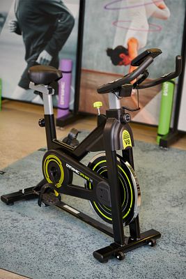 Voit Garantili Spin Bike V8 Göstergeli Kondisyon Bisikleti 8 Kg Disk Ağırlığı ürün fotoğrafı