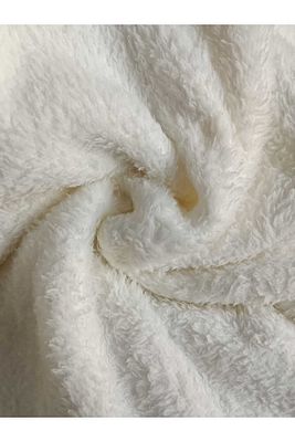 En 180 Çift En Çift Yüzlü Kırık Beyaz Welsoft Peluş Kumaş ürün fotoğrafı