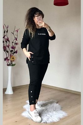 Uzun Kol Yan Çıtçıtlı Siyah Takım ürün fotoğrafı