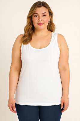 Beyaz Pamuklu Büyük Beden Kalın Askılı Kadın Atlet ürün fotoğrafı