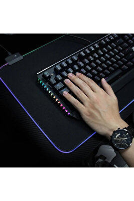 Rgb Düz Siyah 80*30 Cm Mousepad 13 Modlu Işık Açma Kapama ürün fotoğrafı