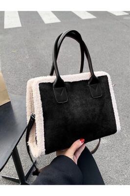 Siyah Nubuk Askılı Omuz Çantası ürün fotoğrafı