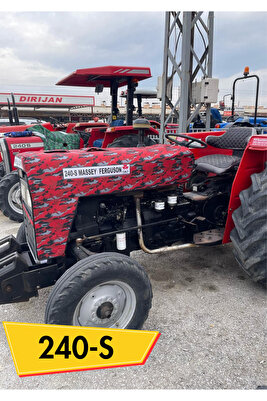 240-s Massey Ferguson Kamuflaj Traktör Kılıfı ürün fotoğrafı