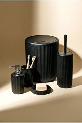 Faggiano Black 5 Parça Kırılmaz PP Banyo Seti – 6.5 Litre Kovalı ürün fotoğrafı