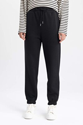 Jogger Kalın Sweatshirt Kumaşı Eşofman Altı ürün fotoğrafı