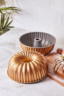 Griss Hardstone 24 cm Döküm Kek Kalıbı Gold ürün fotoğrafı