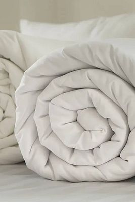 Microfiber Çift Kişilik Yorgan 2 Yastık Set ürün fotoğrafı