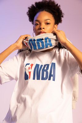 Fit Nba Oversize Fit Bisiklet Yaka Kısa Kollu Örme Tişört ürün fotoğrafı