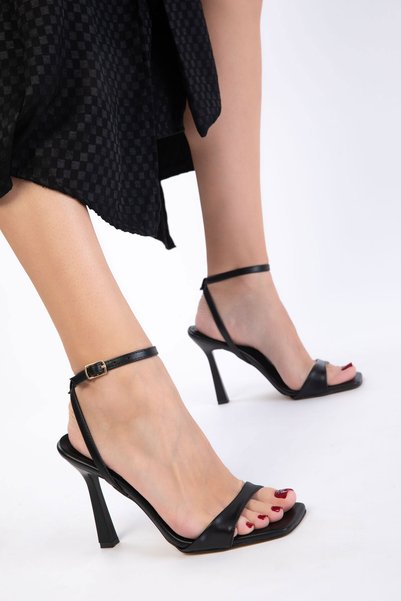 Black Women's Classic Heeled Shoes 20785