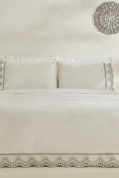 Orvel Double Embroidered Duvet Cover Set White