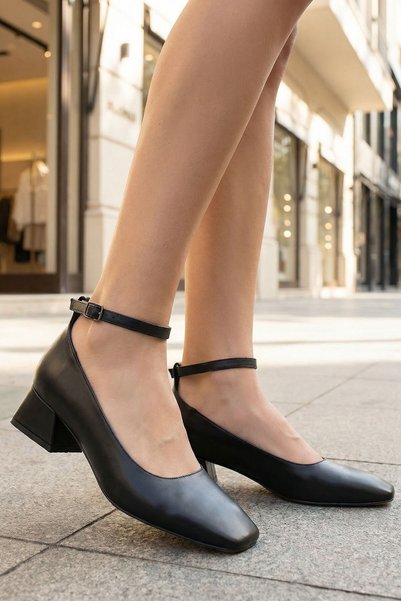 Black Women's Classic Heeled Shoes 19783