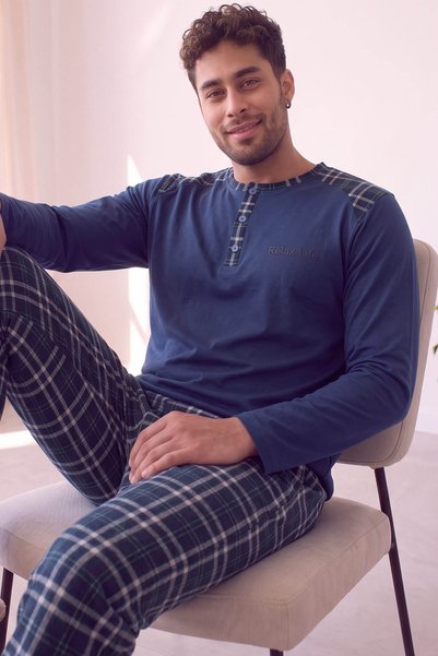 Relax Stylish Men's Long Sleeve Pajama Set