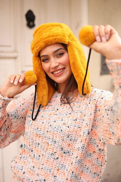 Women's Fur Plush Hat with Headphones RKŞ-04 Mustard