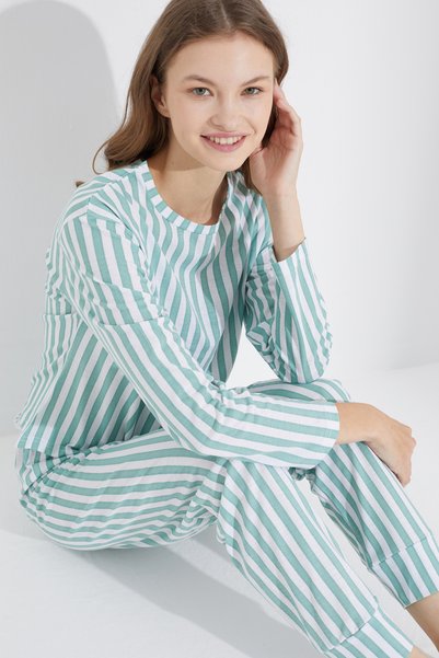 green white Jogger Knitted Pajama Set