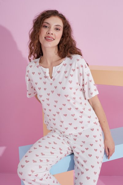 white heart patterned Lycra Knitted Pajama Set