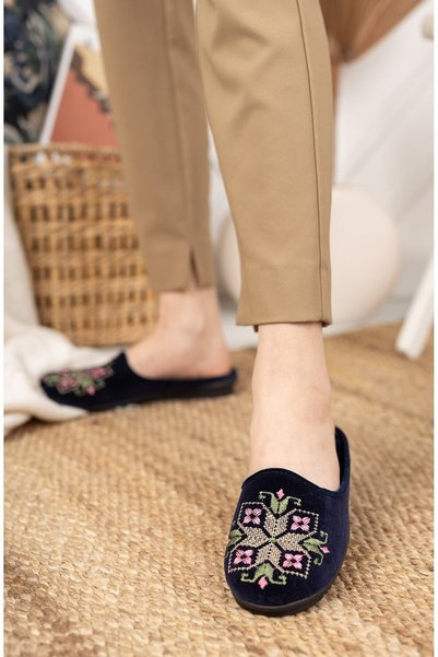Navy Blue Cross Stitch Women's Indoor Slippers Winter Indoor Soft Comfortable Slippers Embroidered Dowry Bundle Slippers