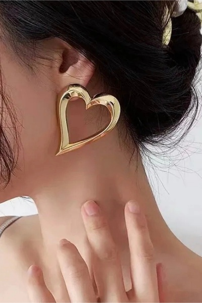 Gold Women's Heart Earrings - Large Design