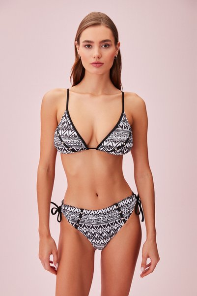 Mayokini - With Details