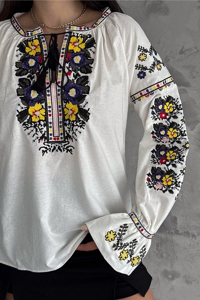 Women's tasseled floral embroidered cotton blouse
