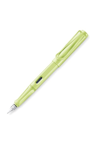 Safari Fountain Pen Spring Green m Nib 0D0Sg-M
