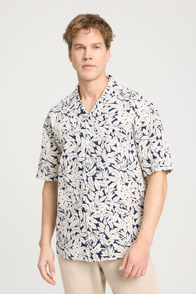 Relaxed Fit Wide Cut Short Sleeve 100% Cotton Navy Blue Shirt