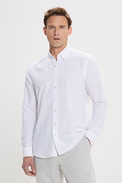 Машка бела кошула со копчиња на јаката Tailored Slim Fit Oxford