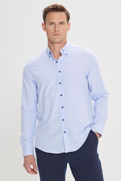 Men's Light Blue Button Collar Tailored Slim Fit Oxford Shirt