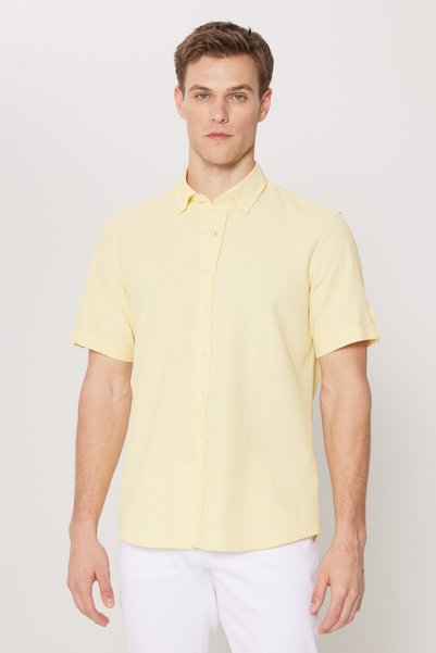 Men's Yellow Slim Fit Narrow Cut Hidden Button Collar Short Sleeve Shirt