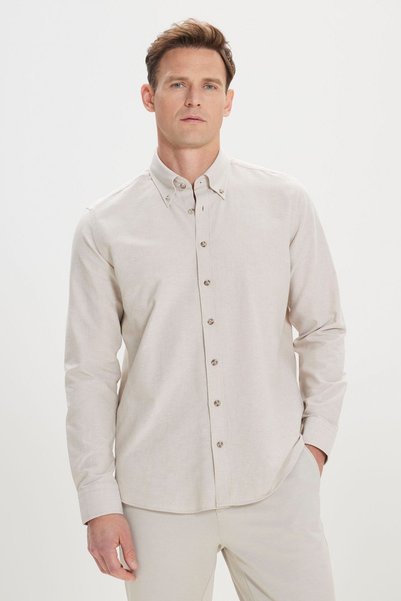 Men's Beige Slim Fit Narrow Cut Button Collar Cotton Oxford Shirt