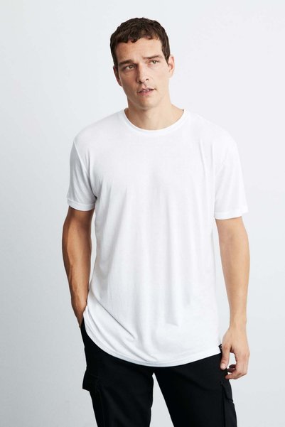 Oscar Men's Comfort Fit Long Draped Fabric White T-Shirt