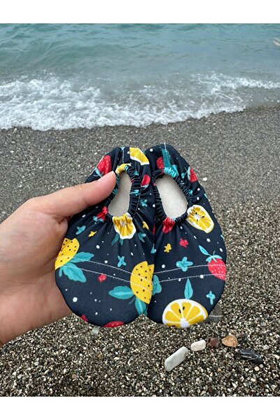Детски обувки за базен и море