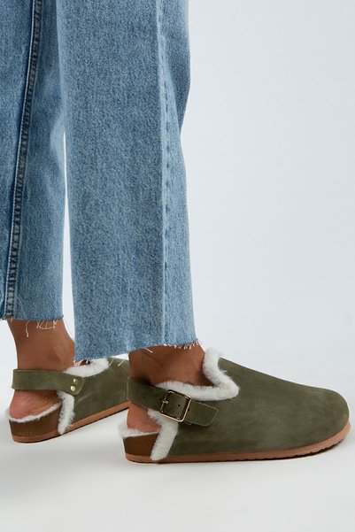 Holly Furry Women's Genuine Leather Belted Buckle Furry Khaki Suede Sandals