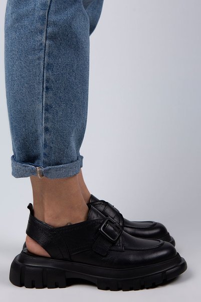 Rayne Women's Genuine Leather Buckle Belted Black Sandals