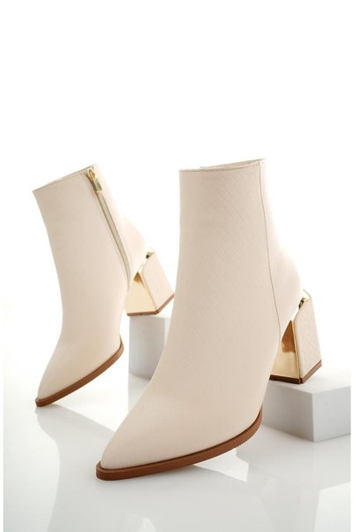 Kylie Guaranteed Pointed Toe Thick Heeled Women's Zippered Boots