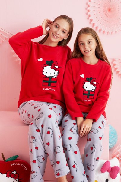 Hello Kitty Licensed Fleece Red Multicolor Embroidered Crew Neck Pajama Set Hk310