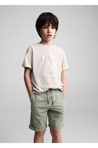Bermuda shorts with elastic waistband