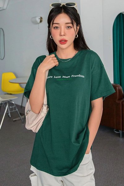 Unisex More Love Printed Oversize T-shirt