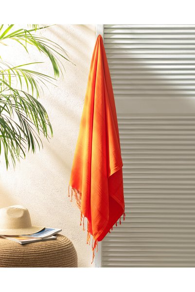 Rachel Towel