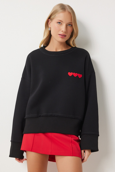 Women's Black Heart Embroidered Raised Sweatshirt Dp00216