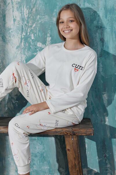 Yellow Cute Heart Patterned Exclusive Velvet Girl's Pajama Set