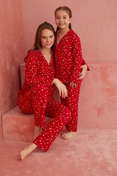 Red Star Patterned Front Buttoned Suede Pajama Set