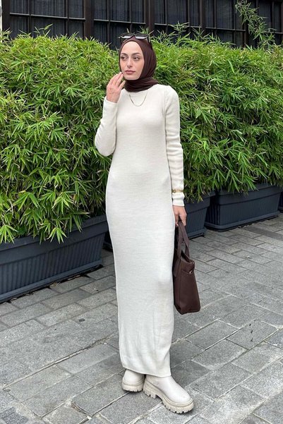 Cream Color Crew Neck Knitwear Dress