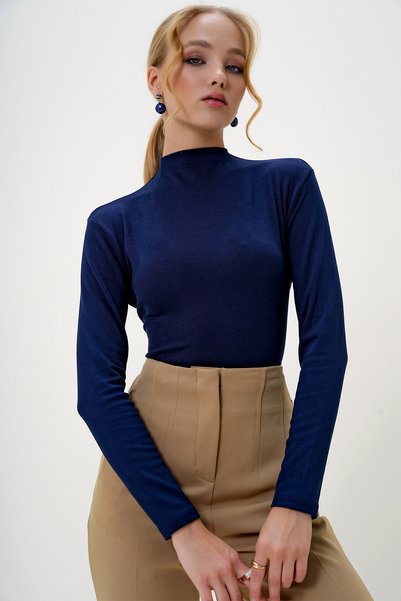 Women's Navy Blue Half Turtleneck Two Yarn Blouse Alc-X13037