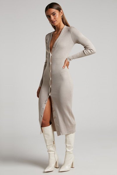 Stone Color Buttoned V-Neck Long Knitwear Dress Mg1703
