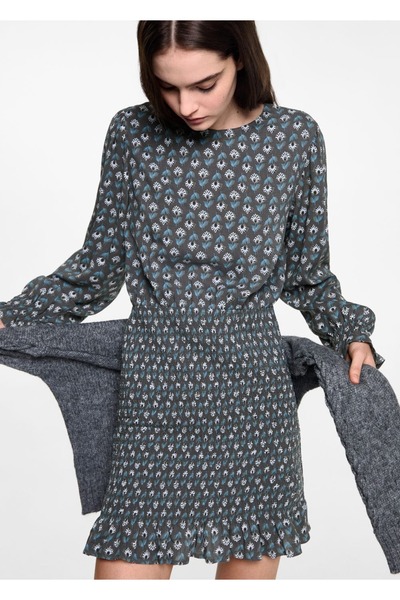 Dress --