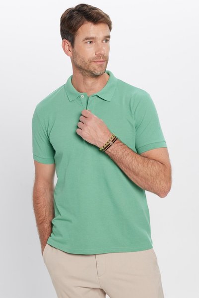 Men's Slim Fit Slim Fit Cotton Soft Textured Cool Fabric Plain Pique Green Polo Neck T-Shirt