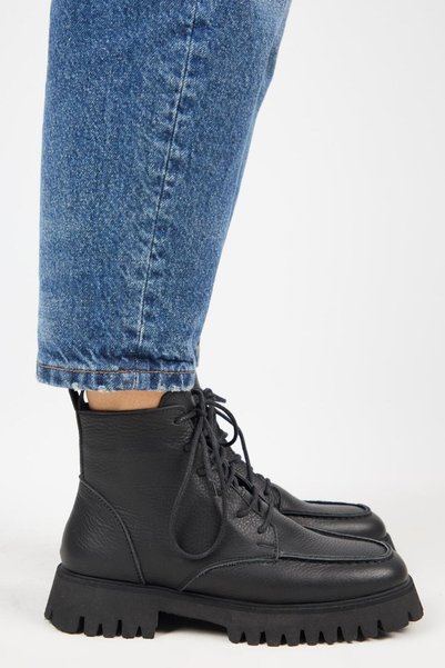 (Valentina) Women's Genuine Leather Lace-up Black Boots