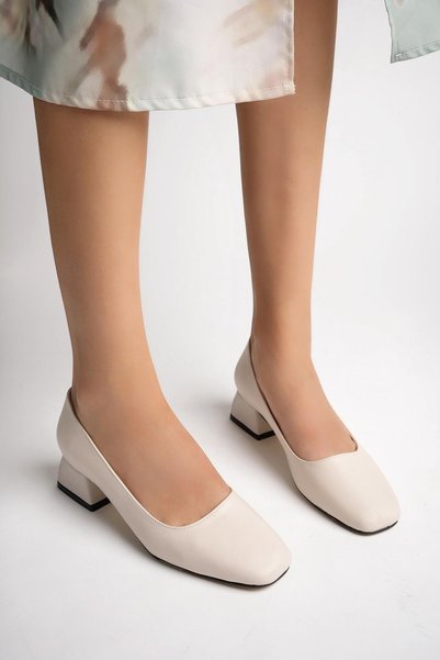 Lilith Square Toe Short Heeled Women's Casual Shoes