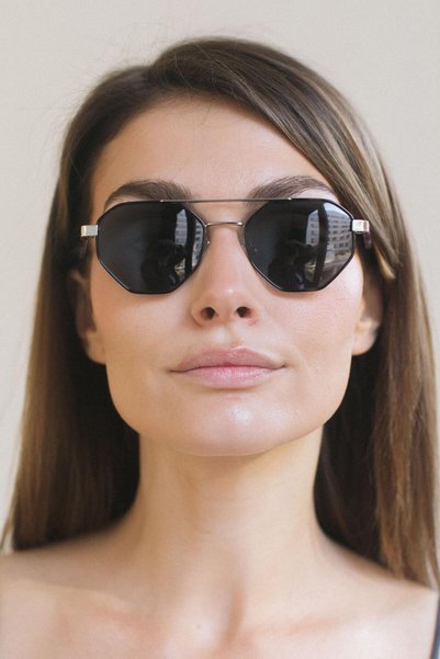 Axill Silver Black Sunglasses